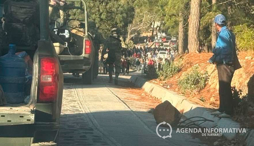 Comuneros de Jalisco retienen a alcaldesa de Del Nayar y a elementos del Ejército Mexicano