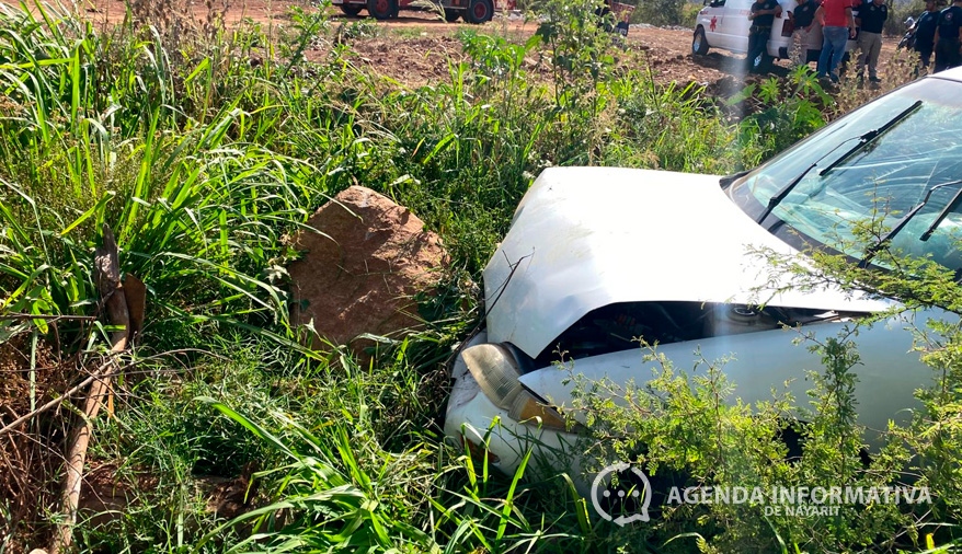 Registran accidente en las Curvas del Tajo; pareja de adultos mayores resulta lesionada