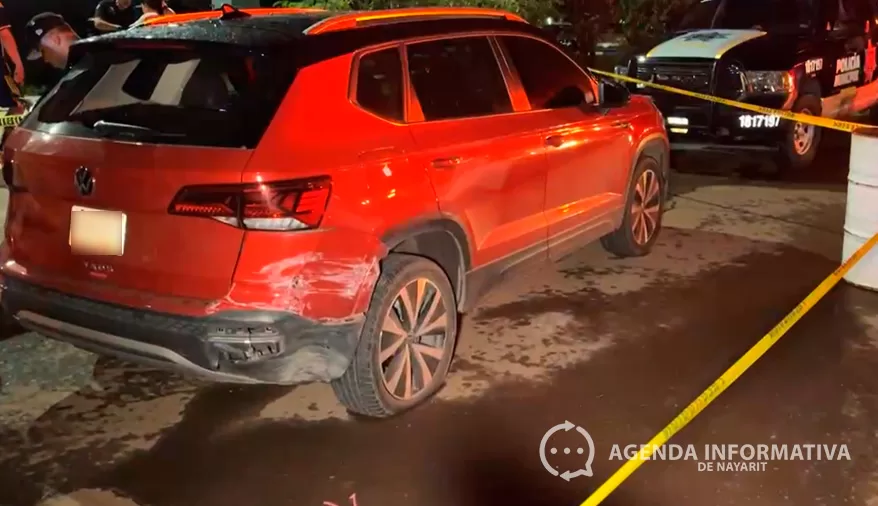 Hombre llega a pedir auxilio a la Policía Municipal tras ser atacado a balazos en Tepic