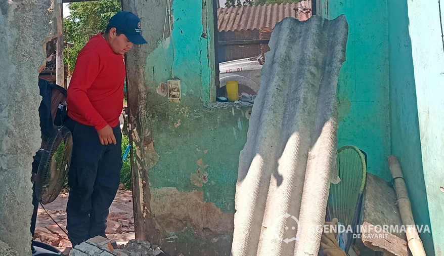 Mujer muere tras colapso de vivienda en Santiago Ixcuintla