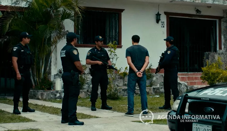 Detienen en Bahía de Banderas a hombre que mantenía privada de la libertad a su pareja