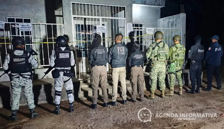 Aseguran armas, vehículos y explosivos en inmueble de Pantanal, Xalisco