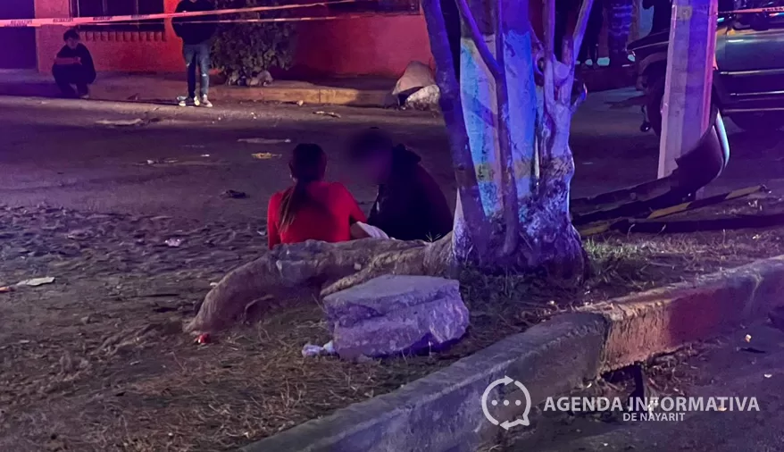 Una madre queda en silencio tras perder a su hijo en fatal choque del bulevar Colosio, en Tepic