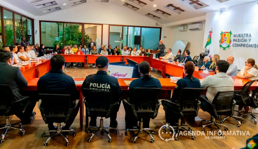 Diez personas recuperan su libertad en Tepic tras recibir beneficios jurídicos