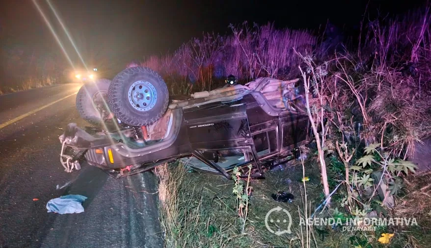 Volcaron en la carretera Tepic–Guadalajara; hubo personas lesionadas