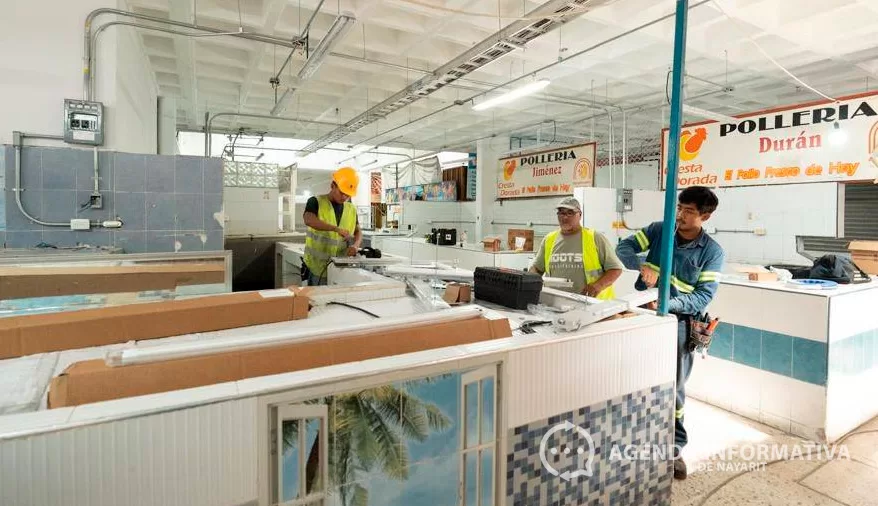 Anuncia Miguel Ángel Navarro Quintero que Mercado Morelos estará listo en 15 días