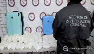 Aseguran cargamento ilícito en autobús de pasajeros sobre la carretera Tepic-Mazatlán