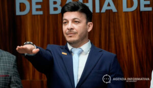 José Israel Santillán asume como presidente municipal interino de Bahía de Banderas