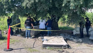 Hombre en situación vulnerable muere a un costado del libramiento de Tepic