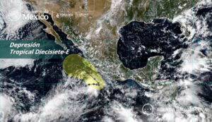 Depresión Tropical 17-E podría convertirse en huracán Polo categoría 3